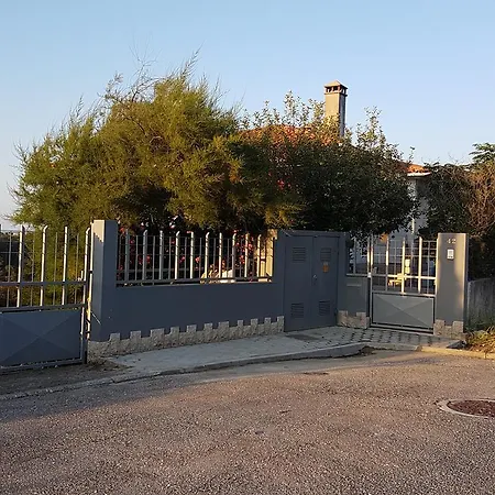 Fatima Nazaré 3 Bedroom House *