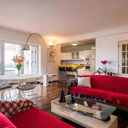 度假居 Fatima Nazare 3 Bedroom House